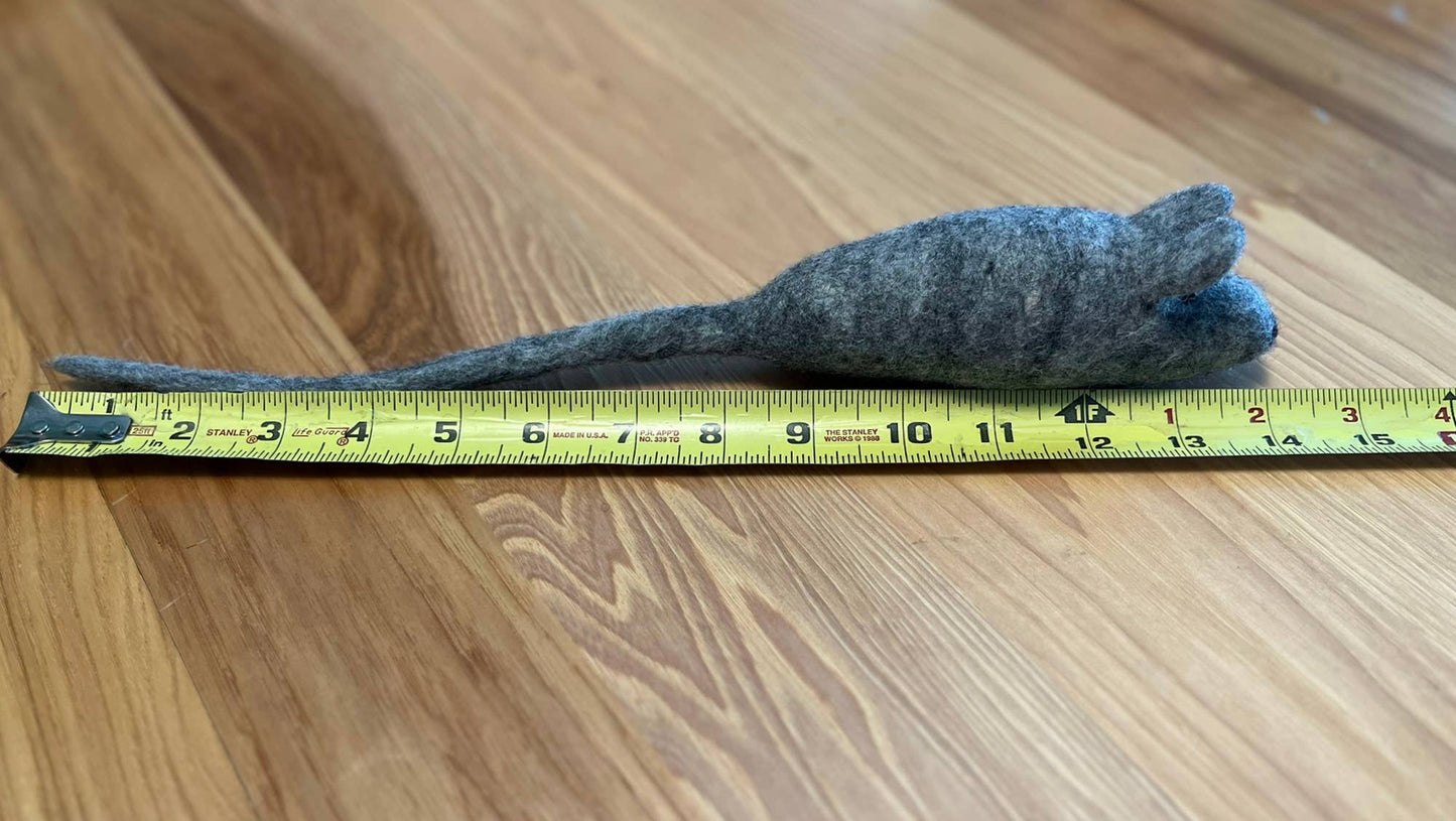 WHISKERS ‘N PAWS LARGE WOOL FELT MOUSE